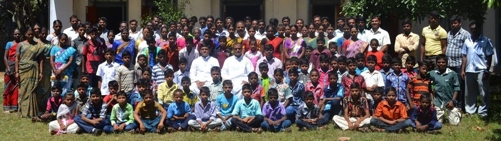 3.-Sola-Tribal-Childrens-Home-Parents-Meet-1600x451_c