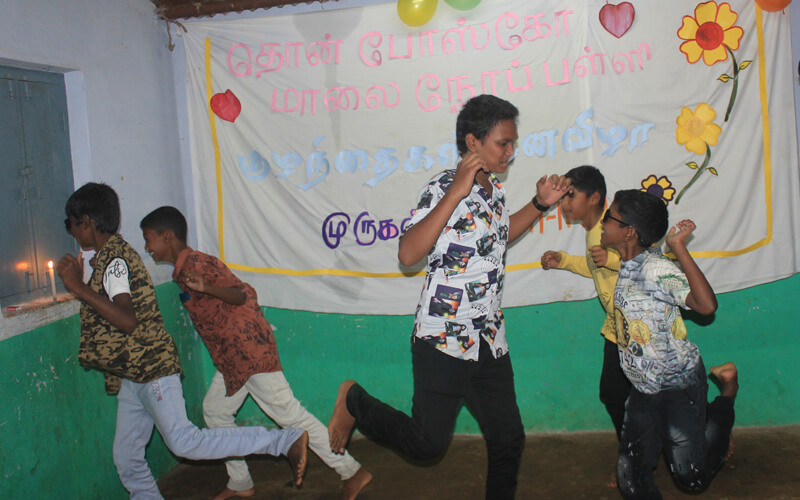 Murugan Nagar Night School Children Dancing for the Beats