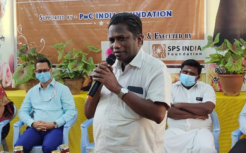 Fr. Amalorpavaraj SDB, Director - Cauveri Development Office Addressing the Gathering