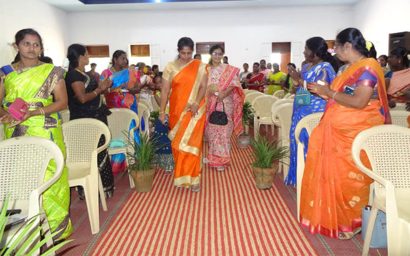 Welcoming The Chief Guests