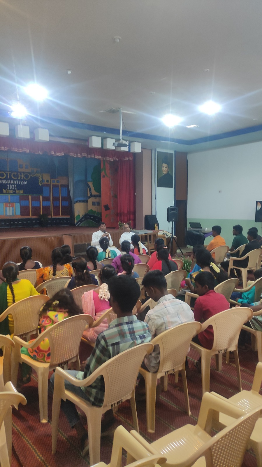 c5d1c696-7208-4f7e-83d0-d94a38b10806